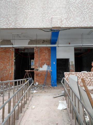 阿財工作室 - 國小公廁拆。打。清。