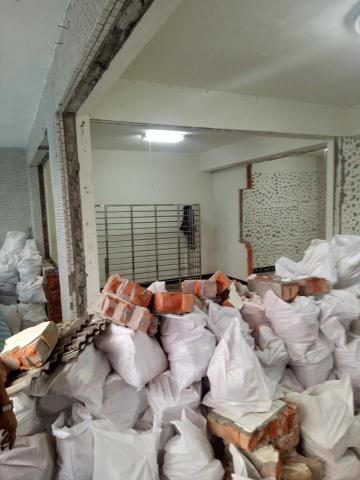 劉承宗 - 全室磚牆打除變更格局。