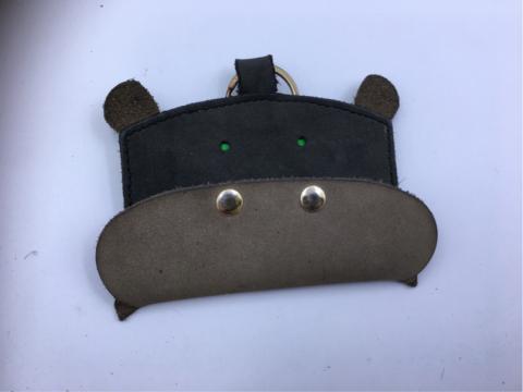 嵐色皮革 - 河馬卡夾