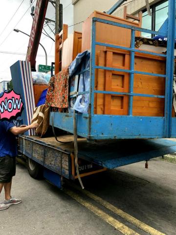 遷職人（精緻）搬家企業社 - 專業吊車搬運