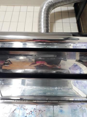 陳沛靖 - 抽油煙機 刷洗後 亮晶晶