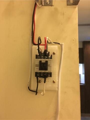 橋興水電工程 - 四吋管排風設備電磁接觸器控制