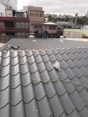 銓安工程行 - 白鐵琉璃鋼瓦+烤漆
