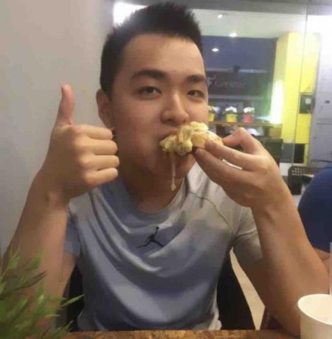 提供染髮劑灰服務的專家威爾森家教