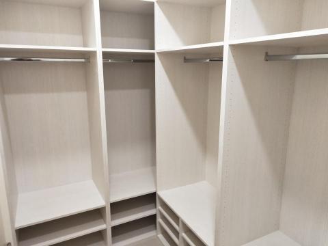 柏郡工程有限公司 - 