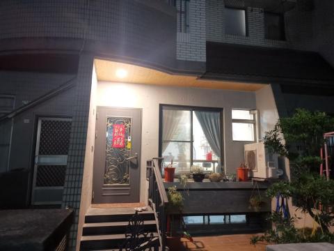 御宅築(土木包)有限公司 - 大門意象營造