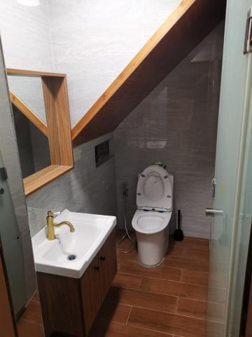 御宅築(土木包)有限公司 - 浴廁翻修