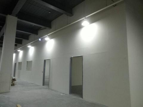 榮馨油漆工程行 - 