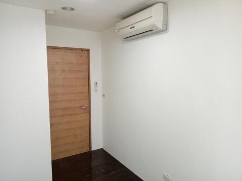 榮馨油漆工程行 - 