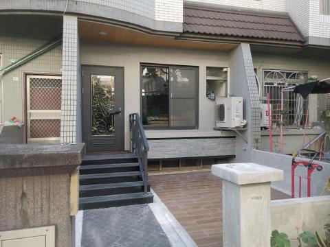 御宅築(土木包)有限公司 - 大門意象營造