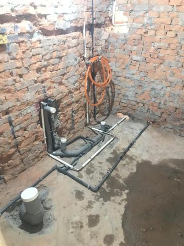 佳源水電居家維修社 - 圖示2.廁所配至冷熱排水管路打除定位施工後 佳源水電居家維修社 - 圖示2.廁所配至冷熱排水管路打除定位施工後