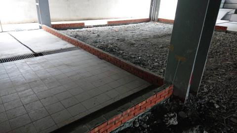 揚力工程有限公司 - 砌磚施工