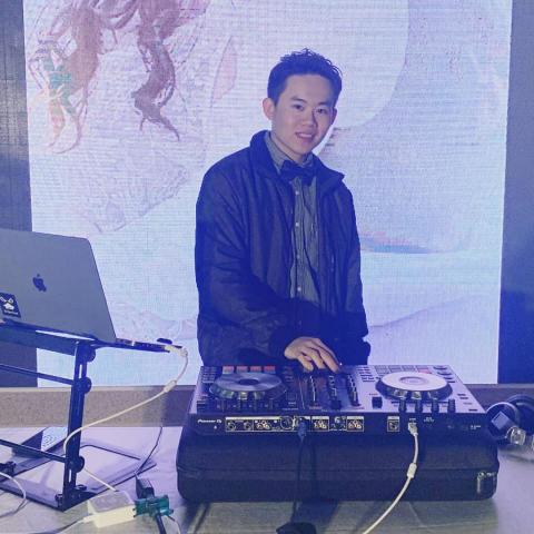 DJ Dark Duck - 提供活動DJ的專家 DJ Dark Duck - 提供活動DJ的專家