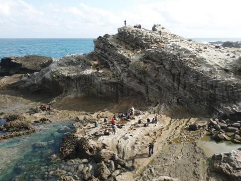 sLide簡報設計 - 石梯坪單面山