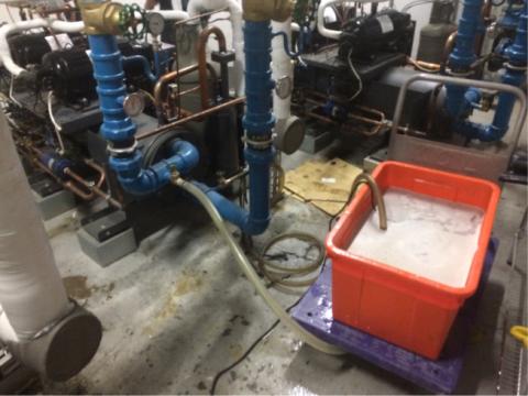 堃閎有限公司 - 冷凍主機保養
