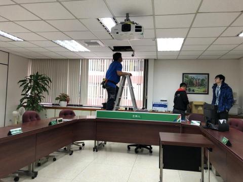 佰岳資訊 - 中華郵政招標室
NVR主機