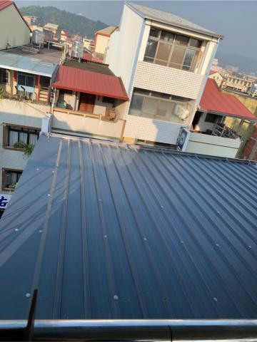 信手焊匠有限公司 - 鐵皮翻修