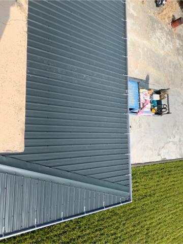 信手焊匠有限公司 - 雨棚