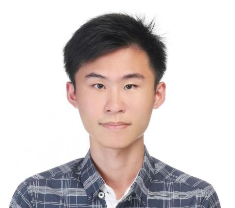 提供jlpt服務的專家施信宇