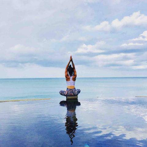 Eva - 柔和伸展瑜珈