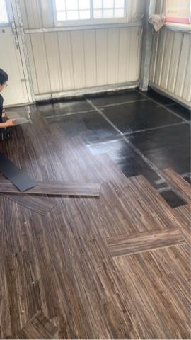 穎采漆作工作室 - 塑膠地磚製作