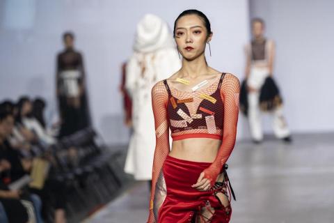 LI WEN  - 彩妝,整體設計