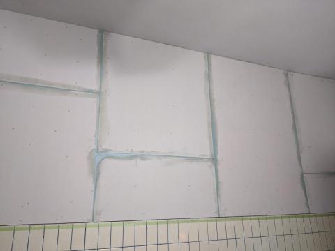 三合順防水油漆塗裝裝修工程 - 接縫補AB膠