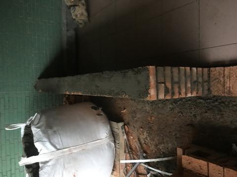 Young Workshop - 砌磚牆（八吋）