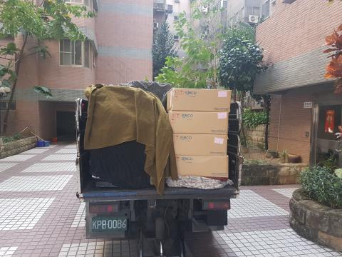 阿河(欣淂搬家） - 