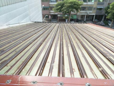 魔女治漏 - 鐵皮屋防水