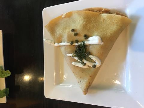 人妤 - 酸豆燻鮭魚可麗餅